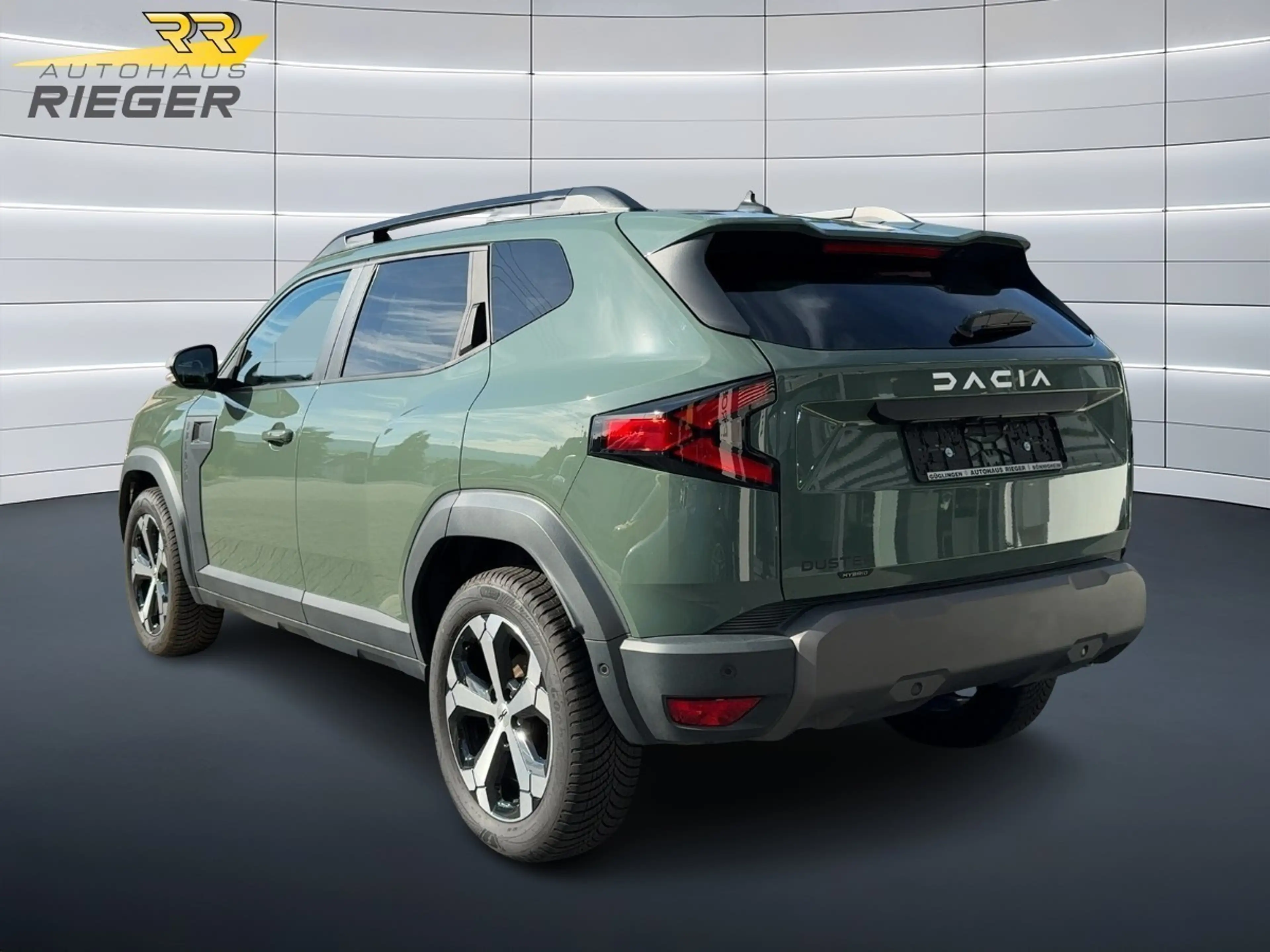 Dacia Duster III Hybrid 140 Journey — photo 2