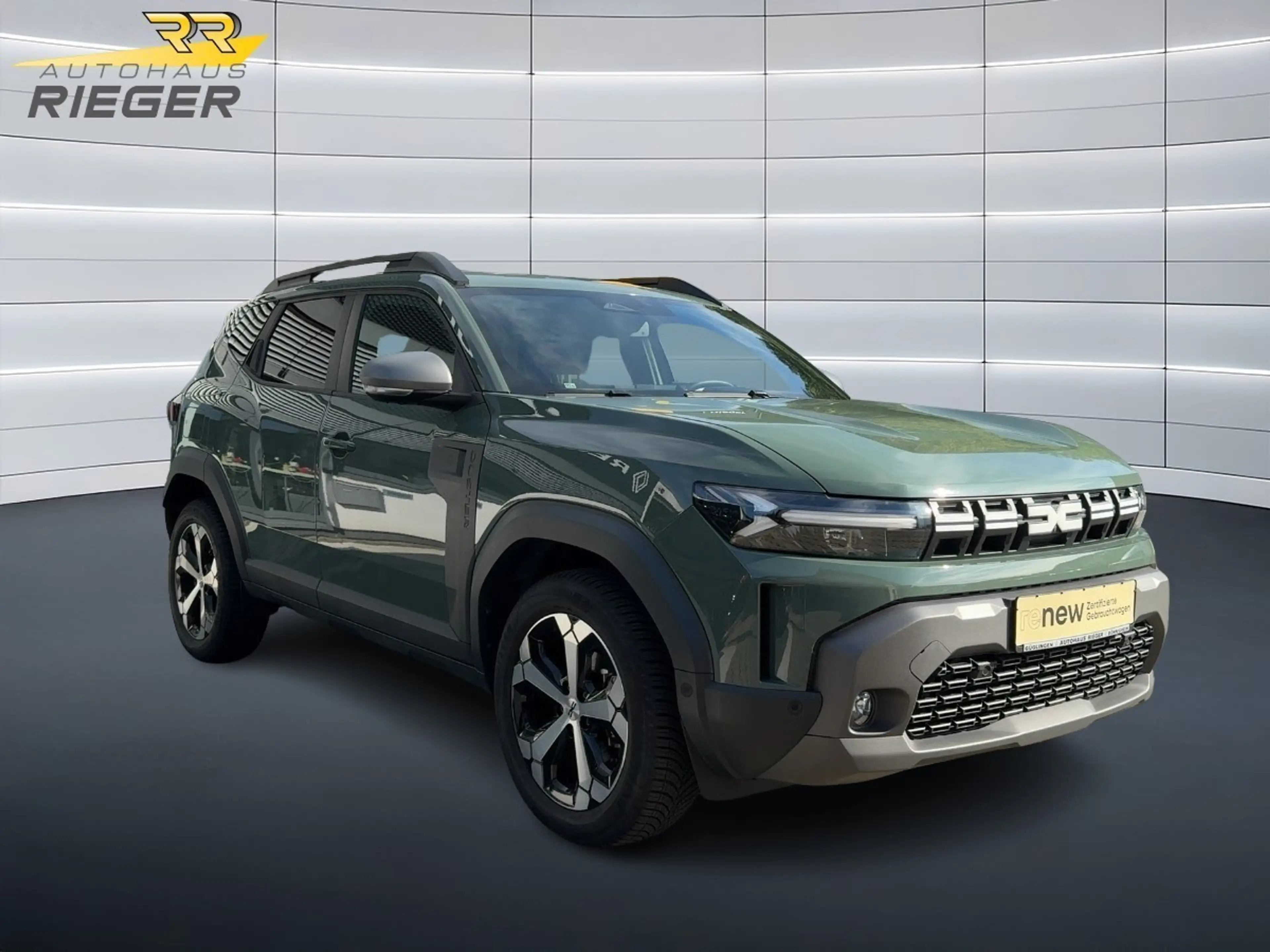 Dacia Duster III Hybrid 140 Journey — photo 4