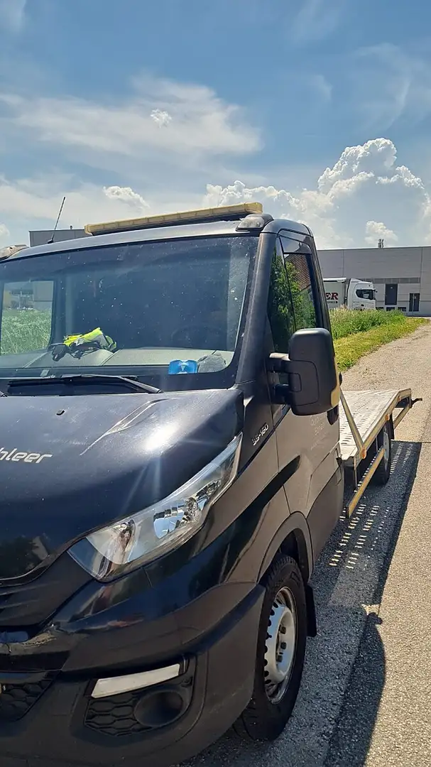Iveco Daily Weiß - 2