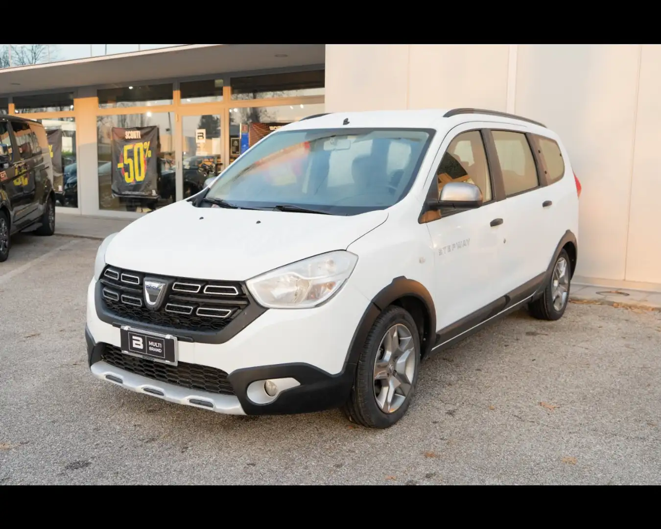Dacia Lodgy Stepway 1.5 dCi 8V 110CV Start&Stop 7 posti Bianco - 1