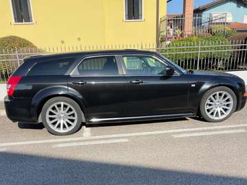 300C touring 3.0 V6 crd SRT Design auto dpf