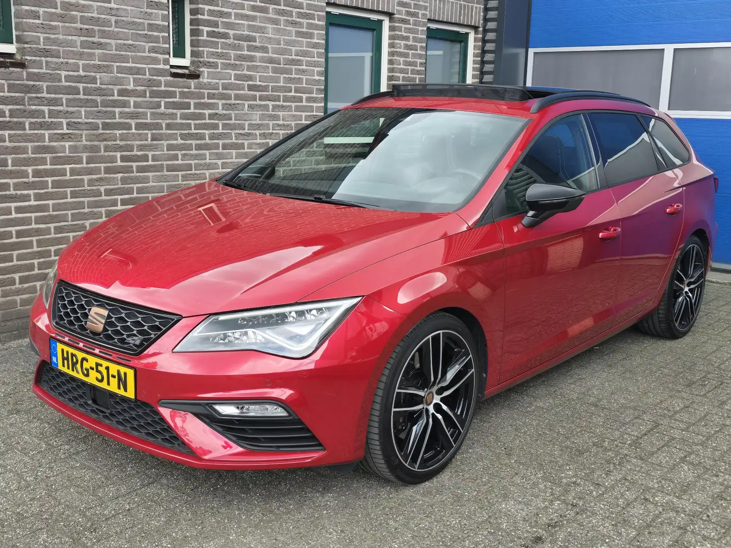 SEAT Leon ST 2.0 TSI 4DRIVE CUPRA Schaalstoelen Pano Rouge - 1
