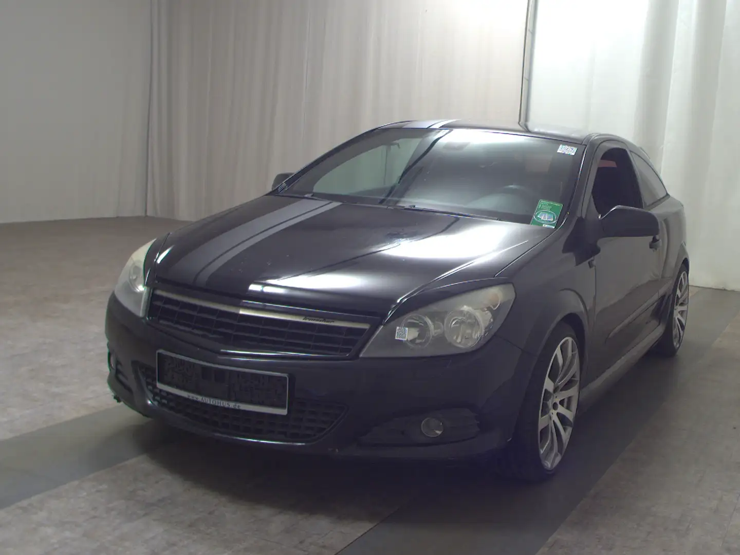 Opel Astra 1.8 Sport PDC Navi Shz Schwarz - 2