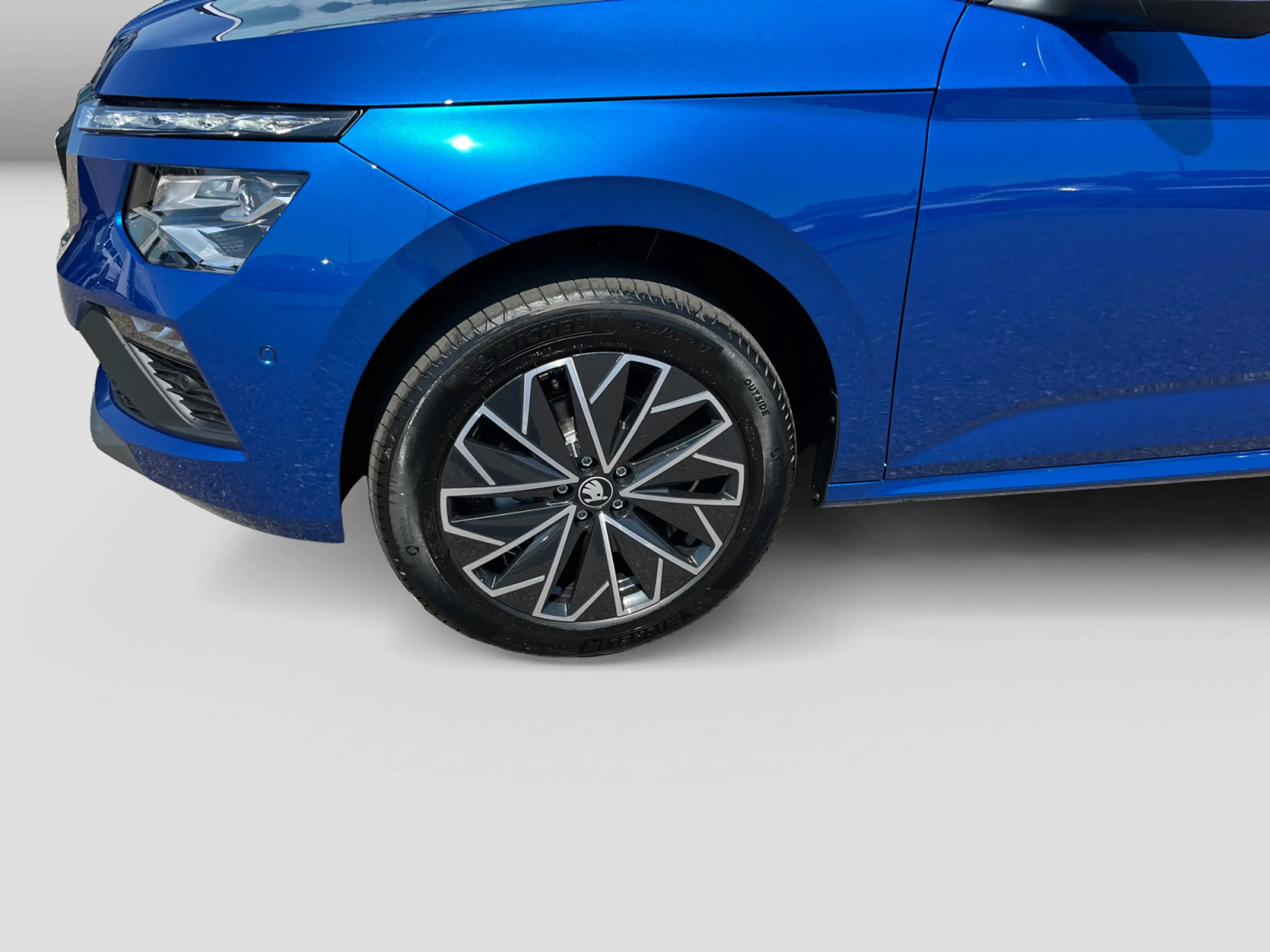 Skoda Kamiq Balance TSI 115PS DSG AHK Komf+ FahrAss IT — photo 5