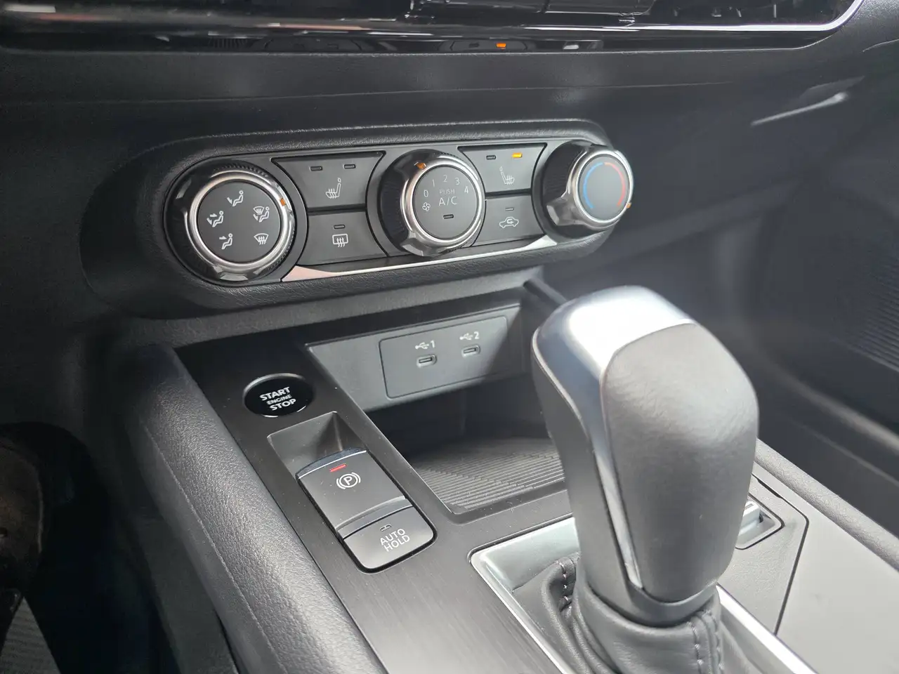 Nissan Kicks снимка Nissan Kicks
