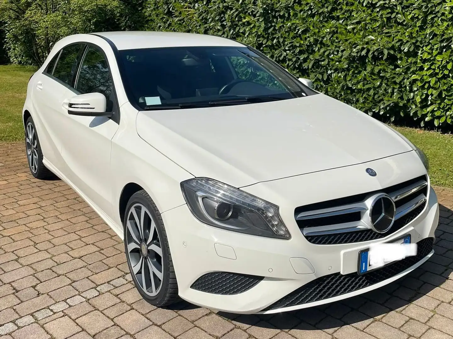 Mercedes-Benz A 180 Classe A - W176 cdi (be) Sport auto Bianco - 1