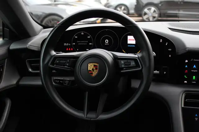 Porsche Taycan view 18