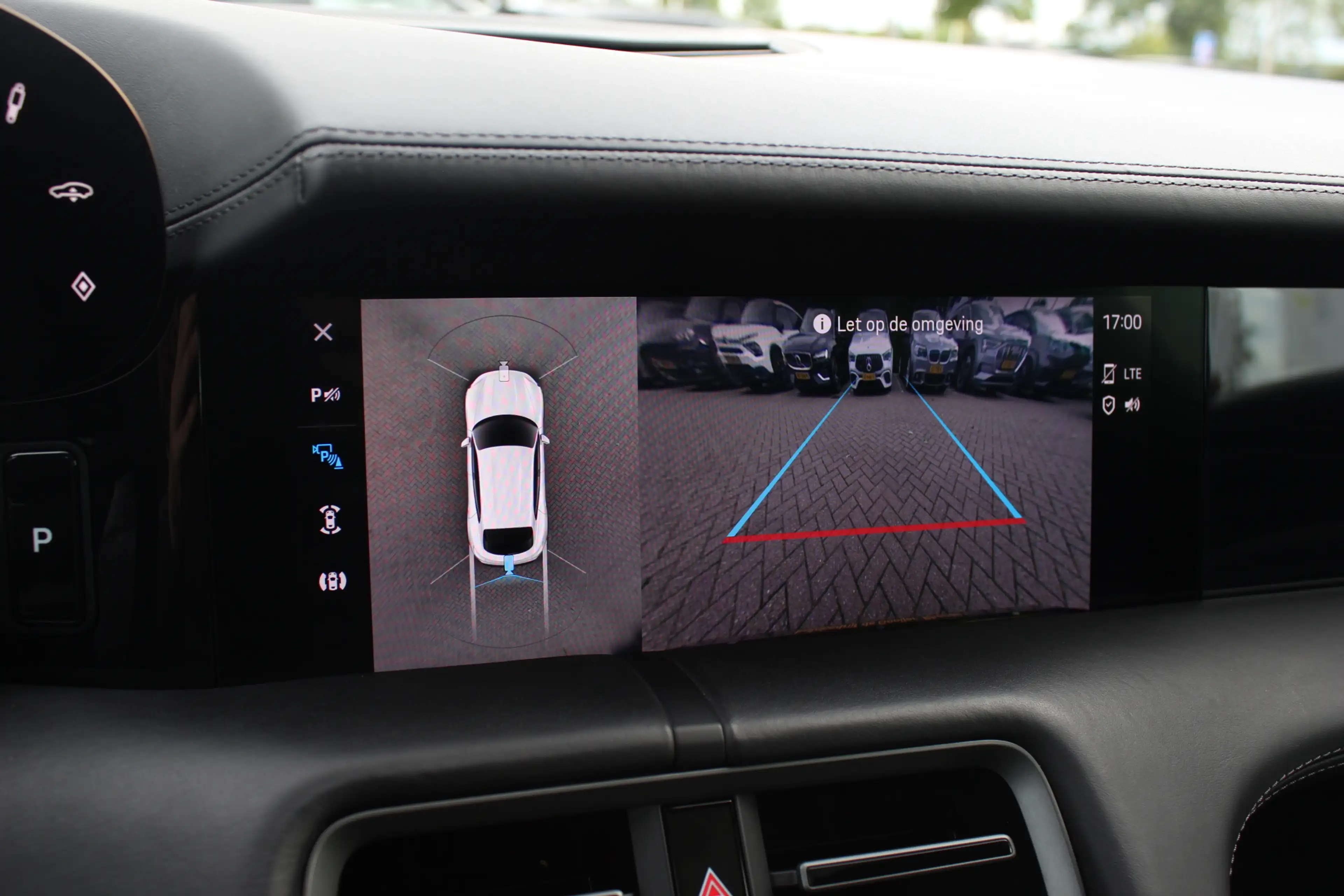 Porsche Taycan Cross Turismo 4S 93 kWh / SoH 93,1% / Panoramadak — photo 22