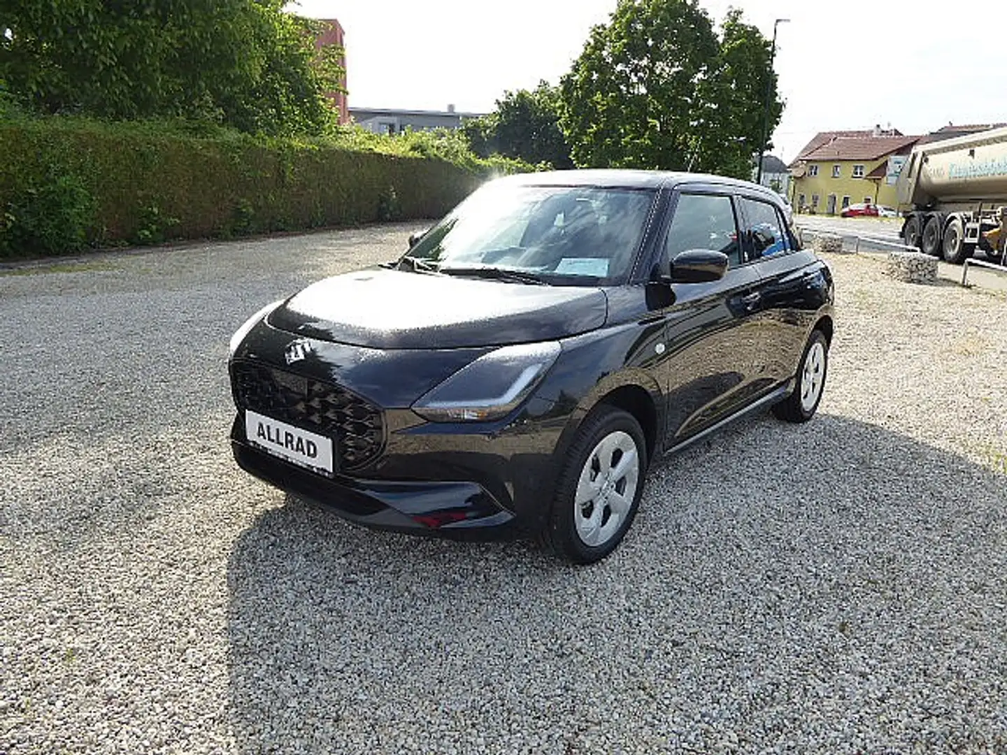 Suzuki Swift 1,2 Hybrid Allgrip Shine Schwarz - 1