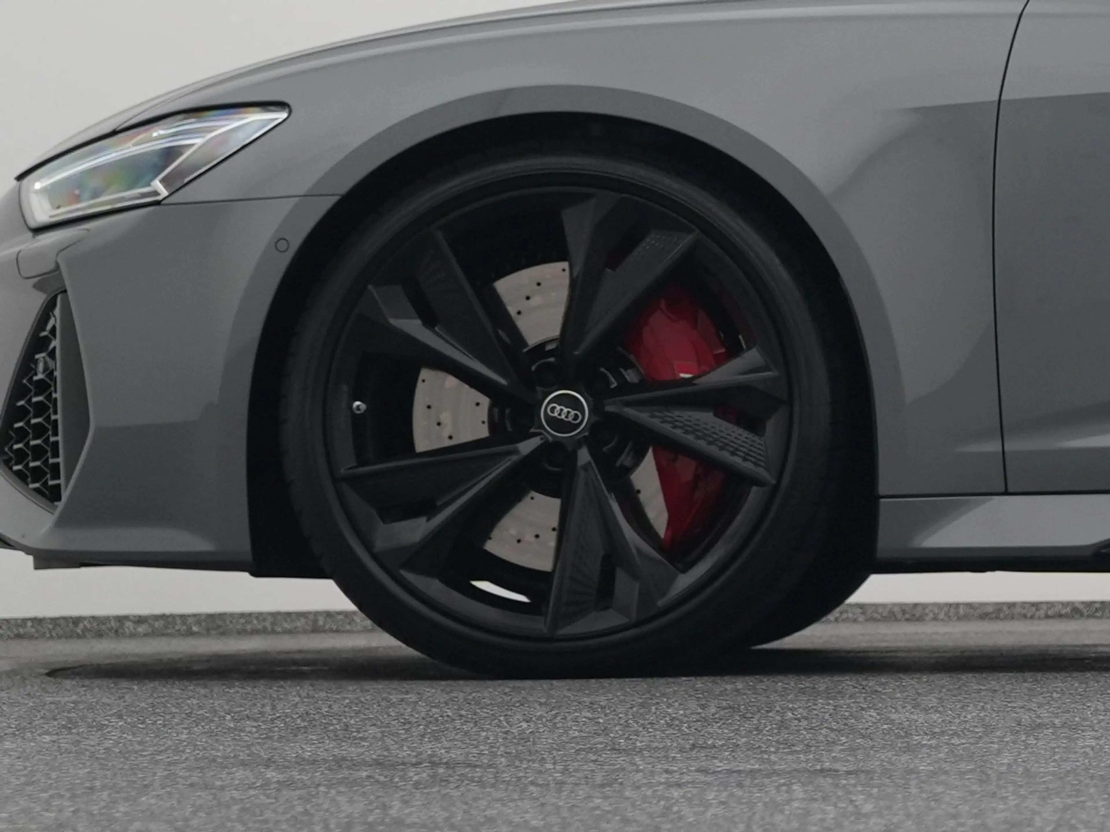 Audi A6 Avant RS 6 TFSi Quattro | PANO | DYNAMIC | 4WS | B — photo 39