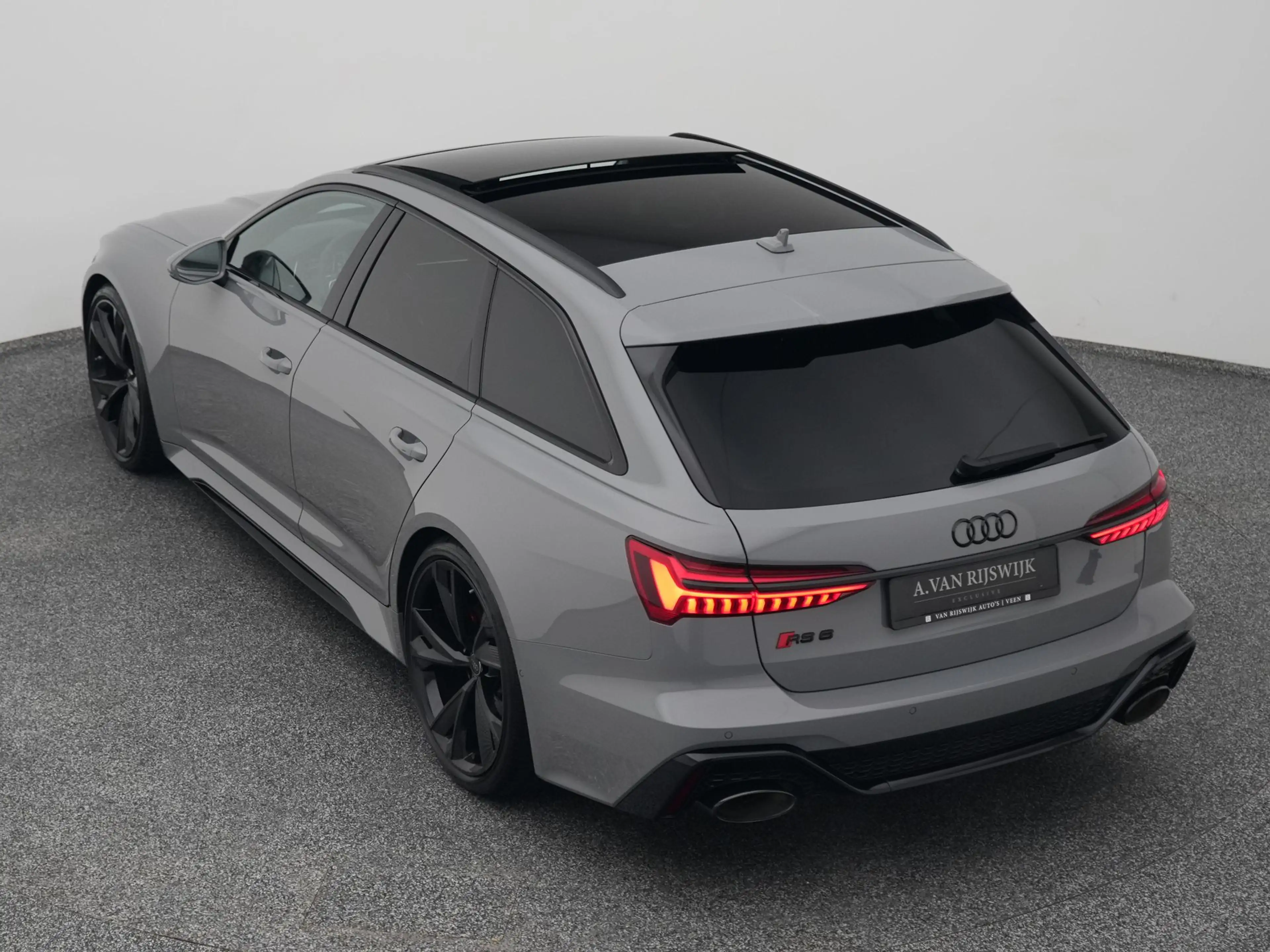 Audi A6 Avant RS 6 TFSi Quattro | PANO | DYNAMIC | 4WS | B — photo 25