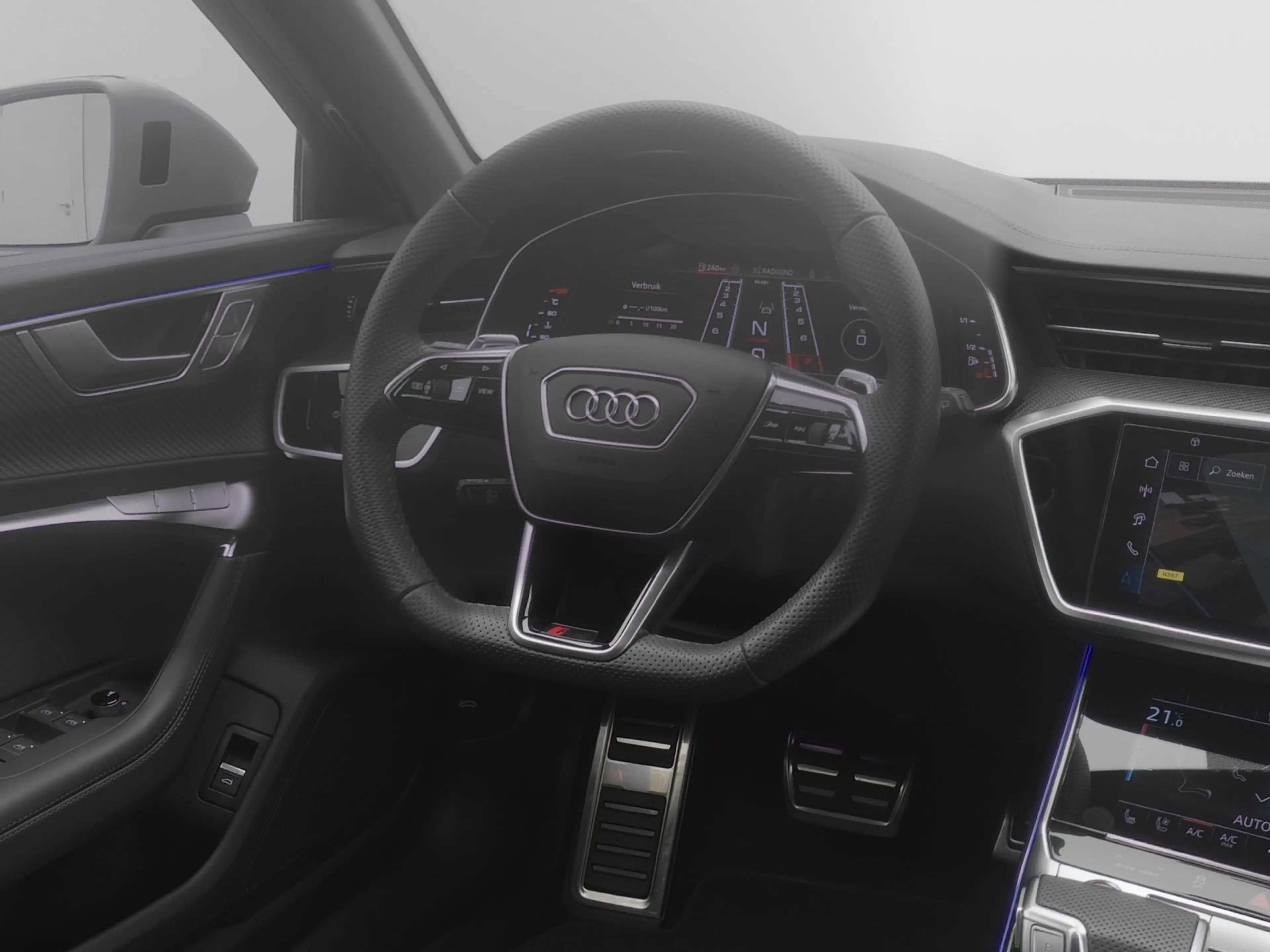 Audi A6 Avant RS 6 TFSi Quattro | PANO | DYNAMIC | 4WS | B — photo 7