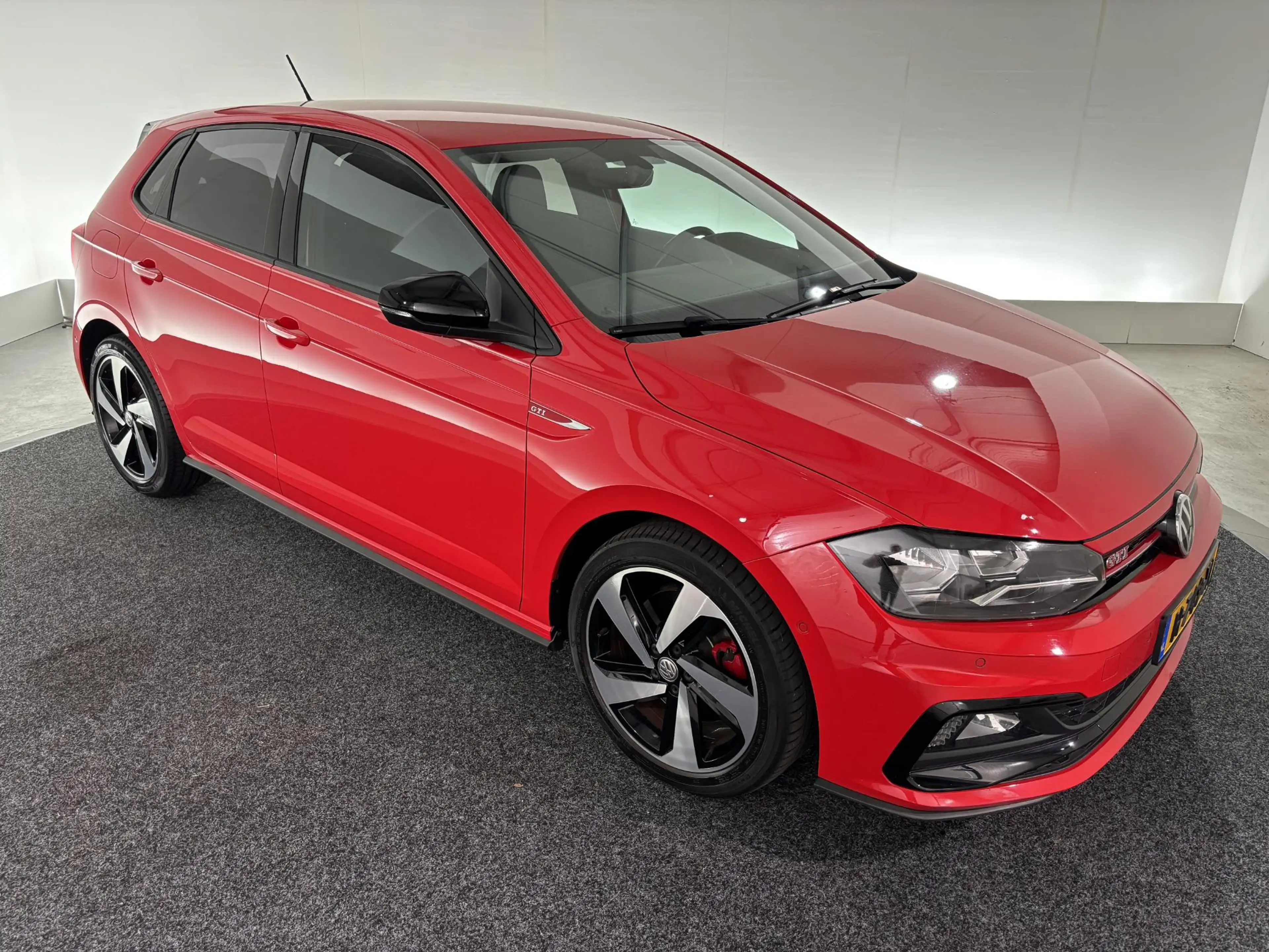 Volkswagen Polo GTI 2.0 TSI | TREKHAAK | CARPLAY | STOELVERW. | — photo 21