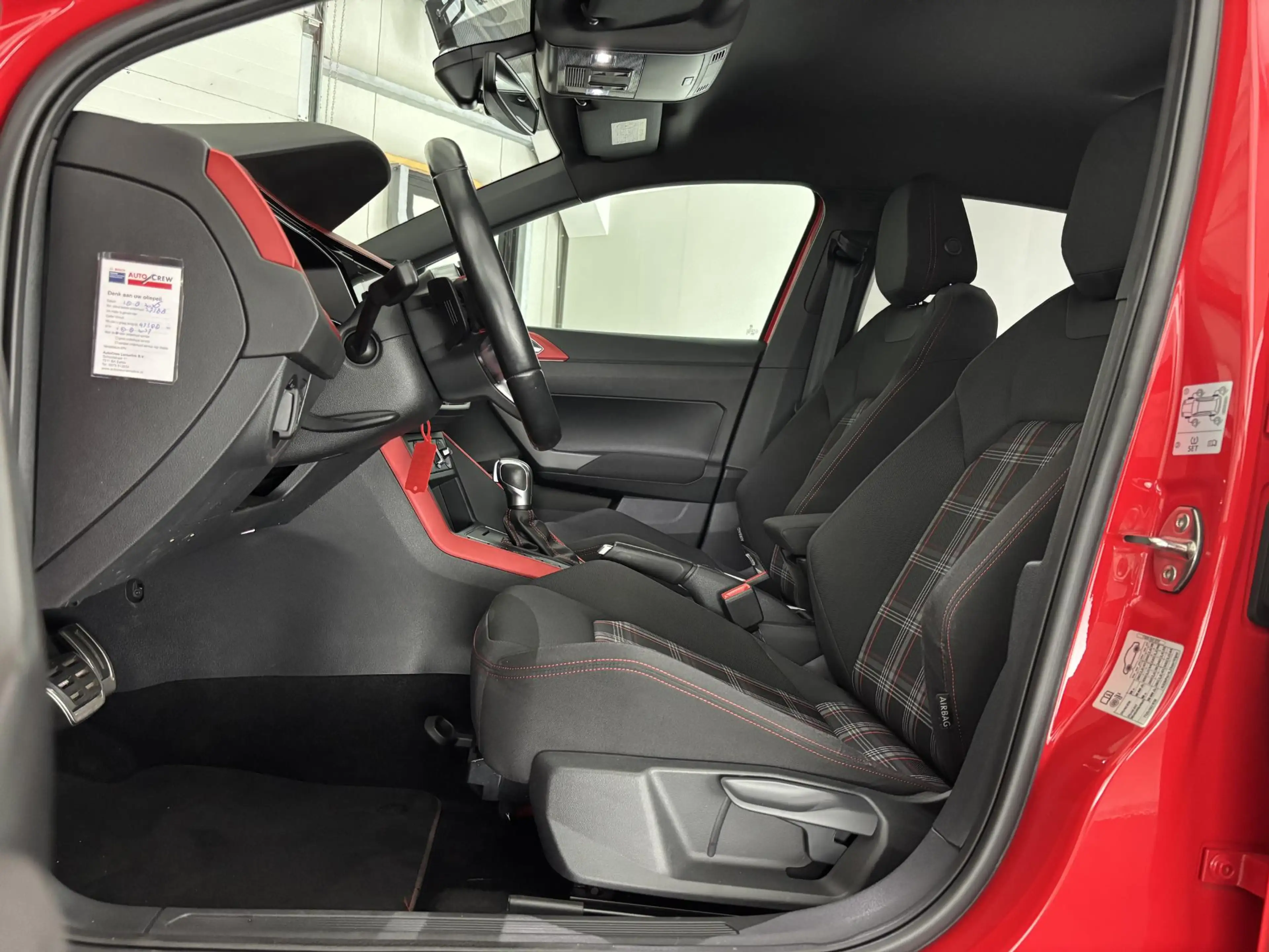 Volkswagen Polo GTI 2.0 TSI | TREKHAAK | CARPLAY | STOELVERW. | — photo 4