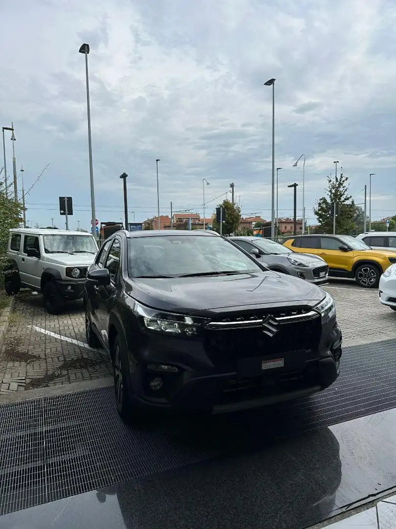 Suzuki S-Cross 1.4 Hybrid 4WD AllGrip Top Grigio - 2