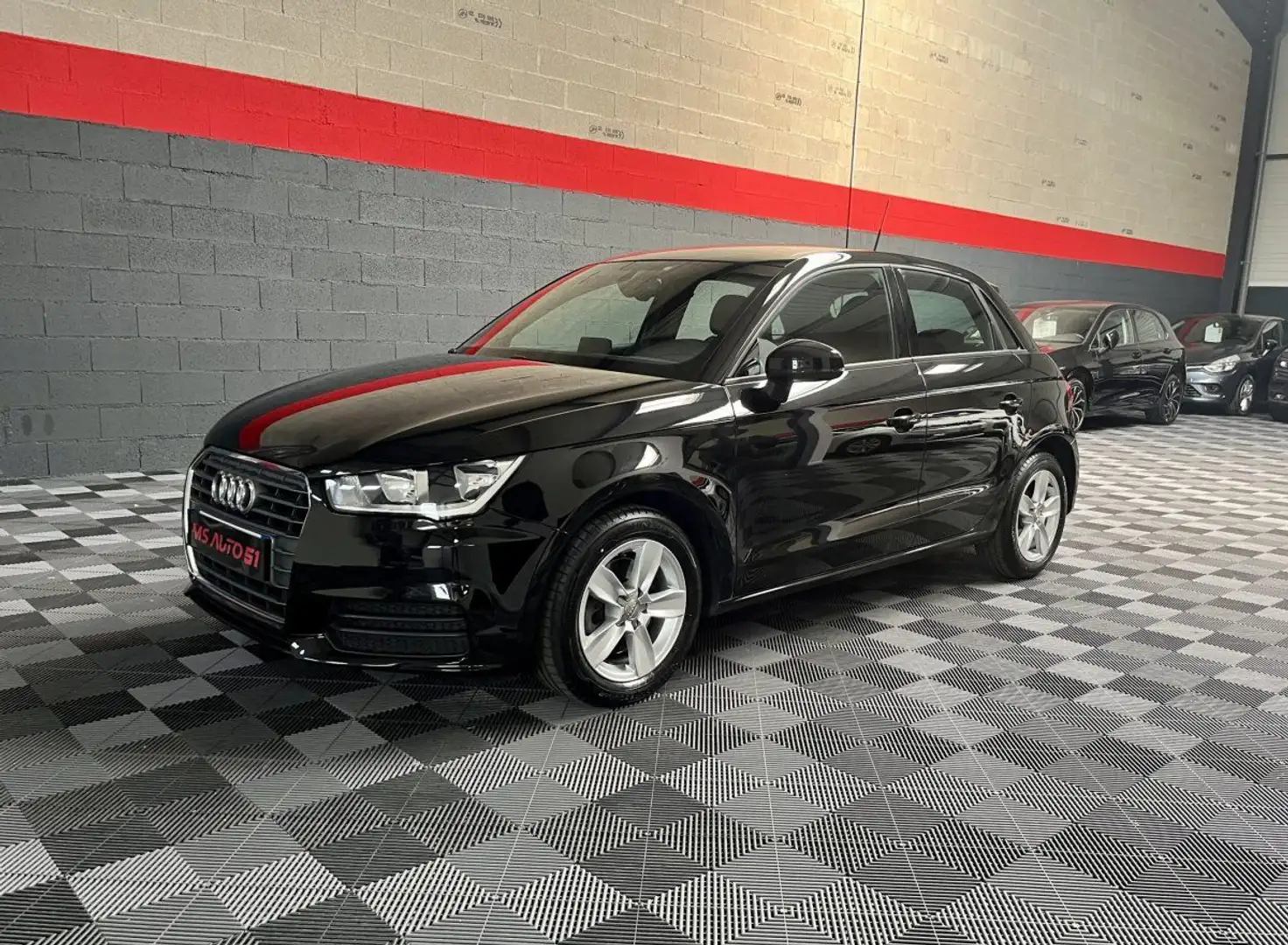 Audi A1 1.6 TDI 116ch Business line S tronic - 1
