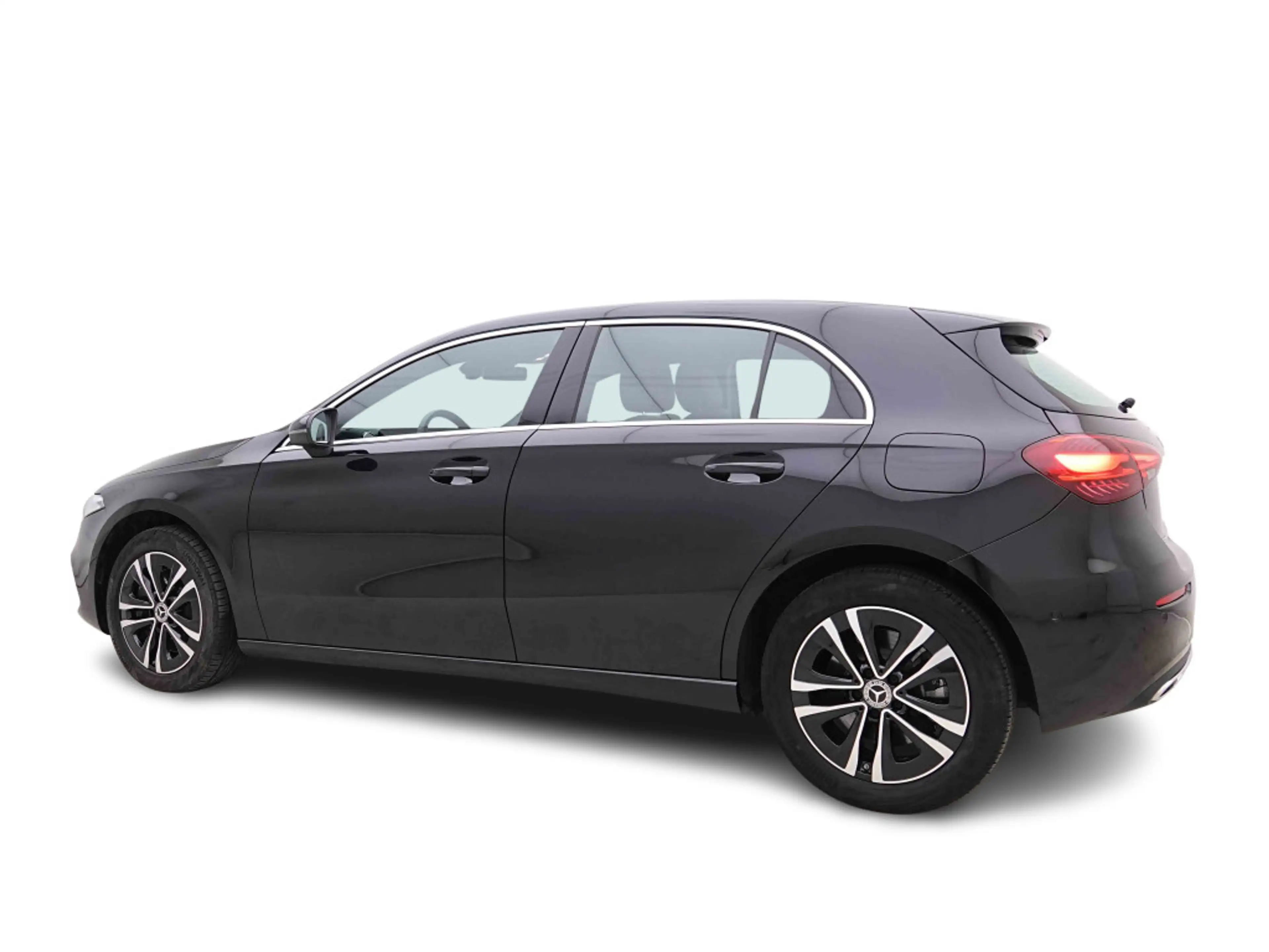 Mercedes-Benz A 250 PHEV 218 AUT Progressive | MBUX GPS | CAM | Sport Seats Heated | LED — photo 3
