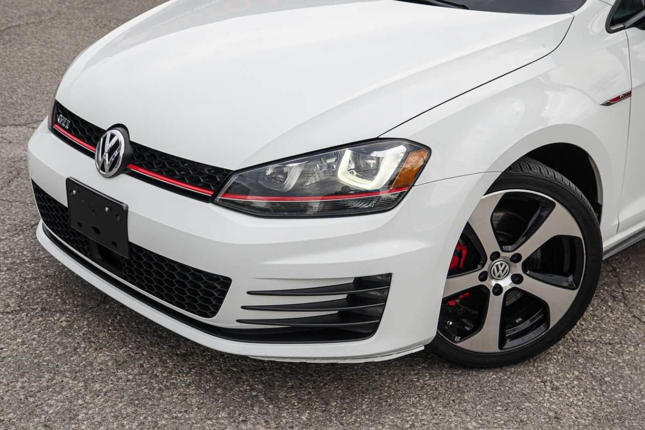 2015 Volkswagen Golf 5dr HB DSG Autobahn — снимка 1