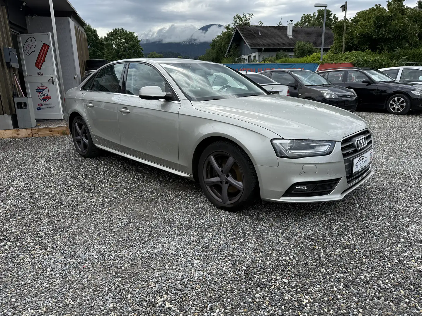 Audi A4 Attraction quattro Grigio - 2