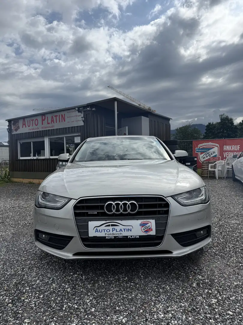 Audi A4 Attraction quattro Grigio - 1
