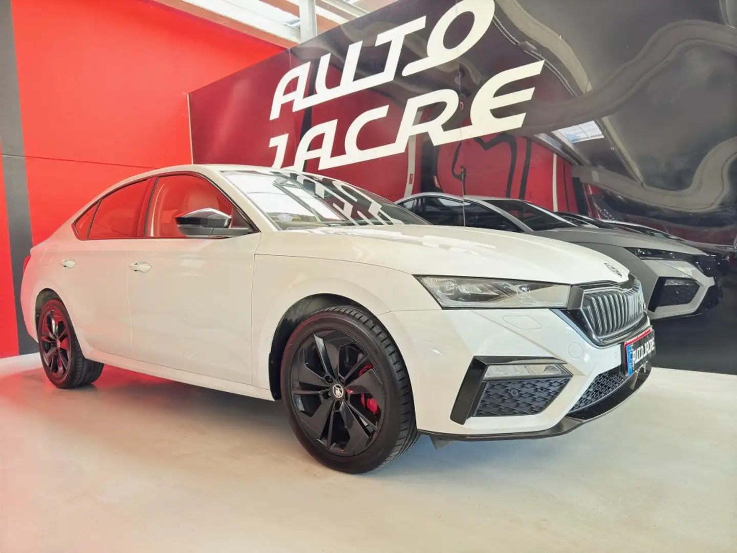Skoda Octavia 1.4TSI PHEV RS DSG Beyaz - 2
