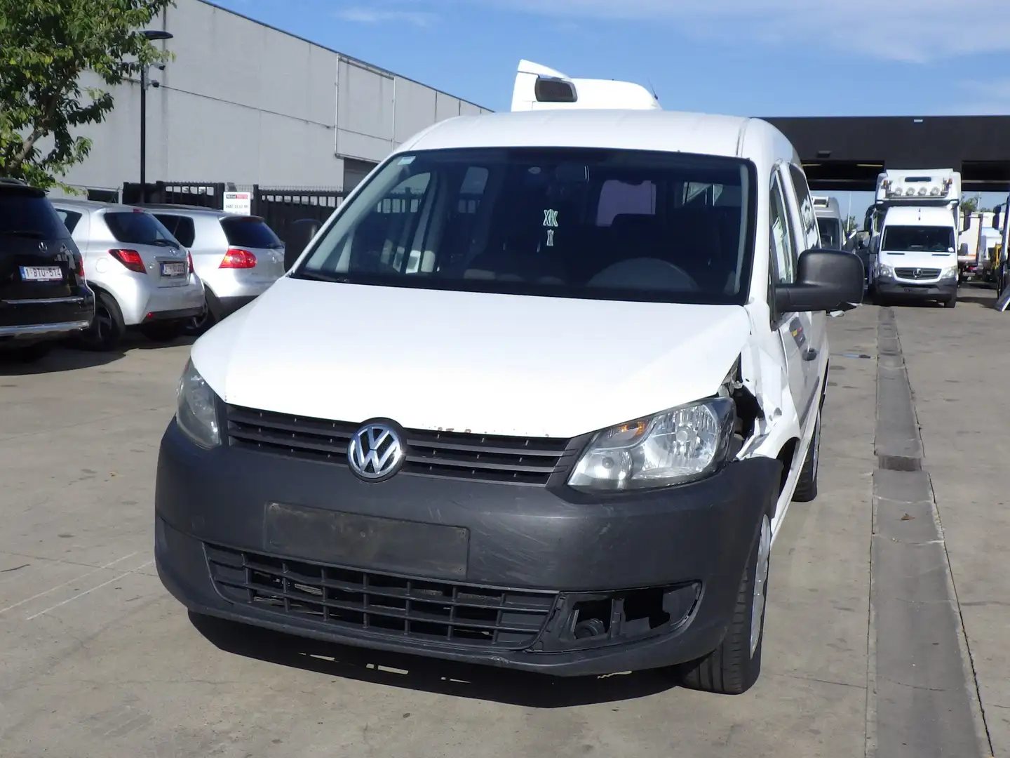 Volkswagen Caddy (Stock ID 23303) Weiß - 2
