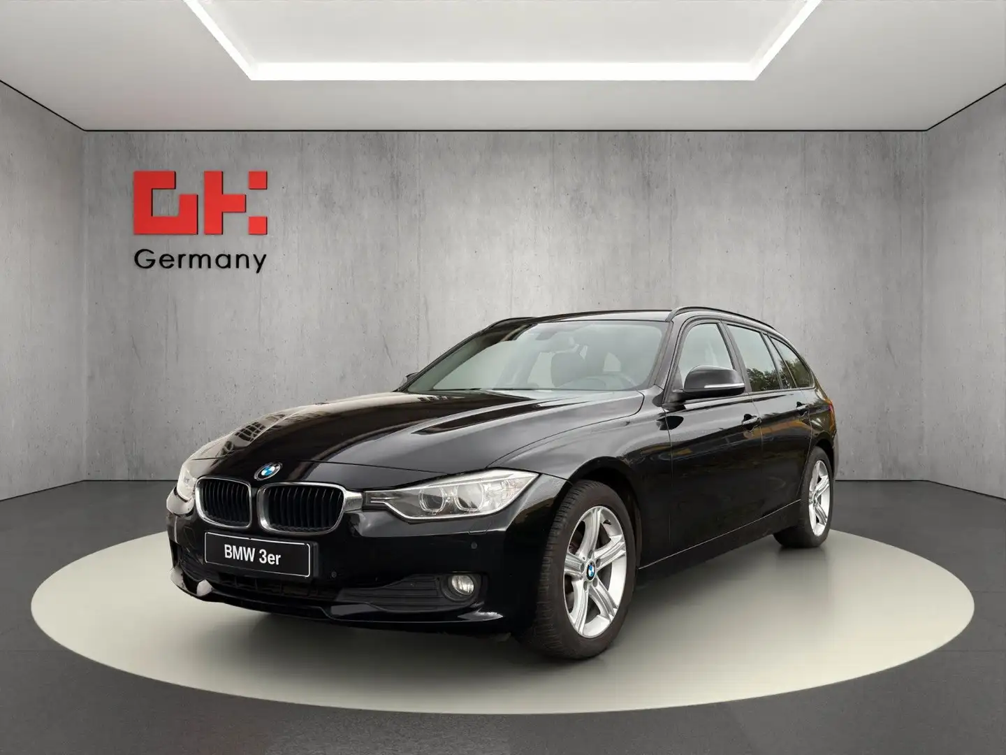 BMW 318 d Aut. Sport L. Navi Xenon Comfort P. Sitzh. Noir - 1