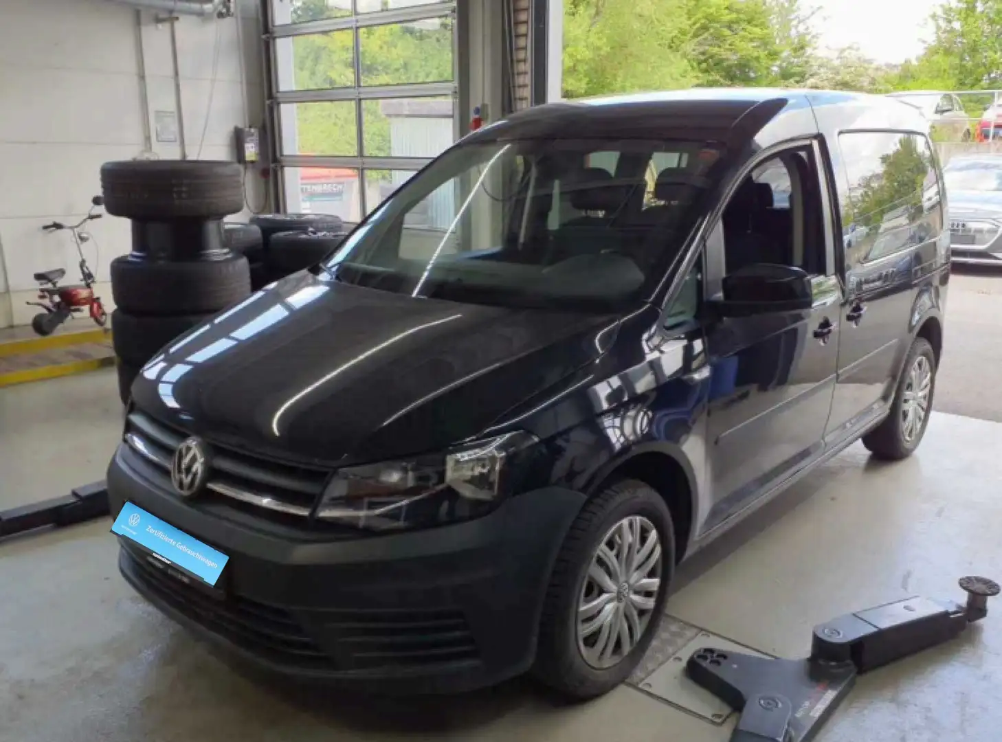 Volkswagen Caddy Trendline 1.4 TSI / AHK, SHZ, Navi Nero - 2