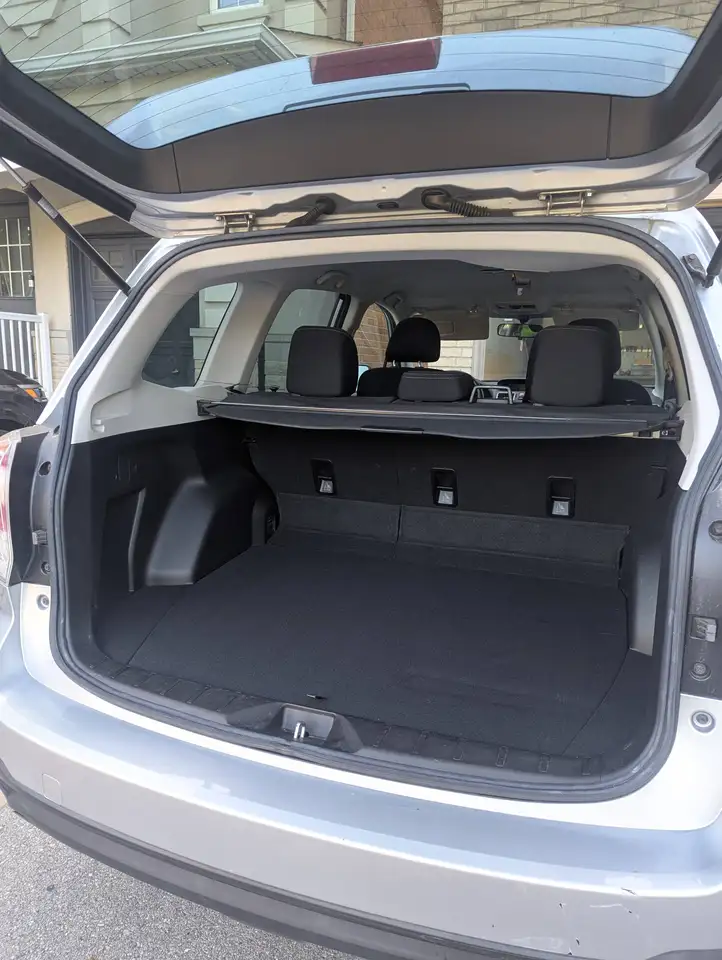 Subaru Forester снимка Subaru Forester