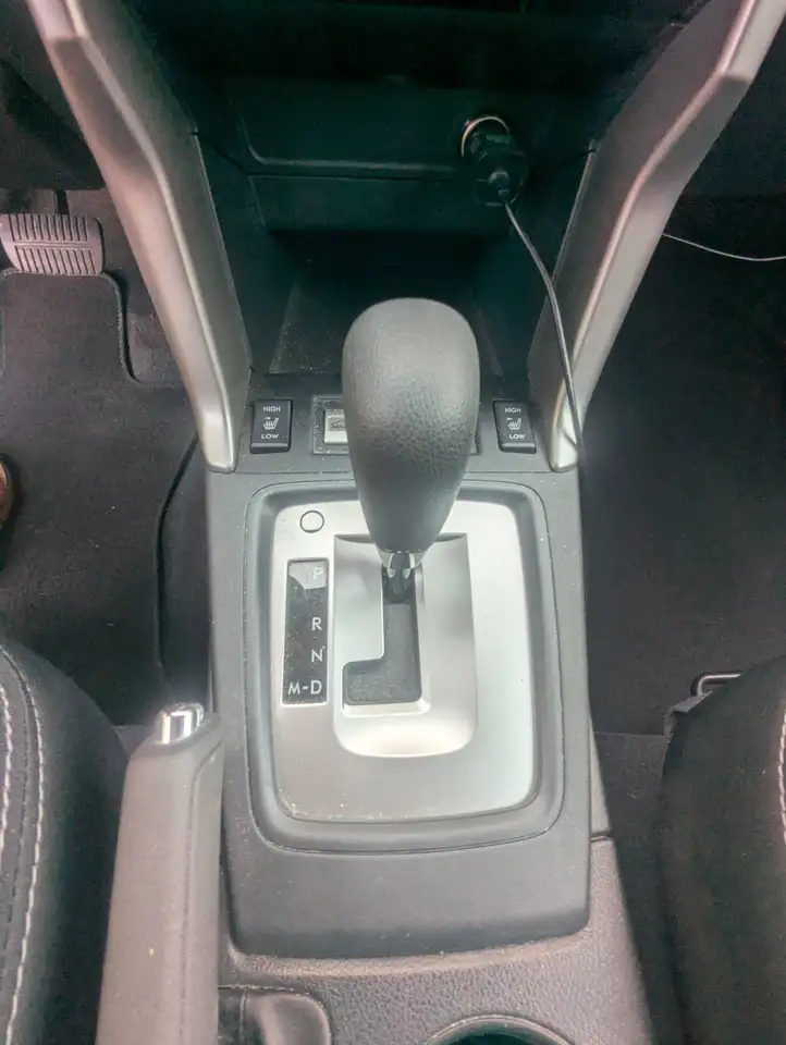 Subaru Forester снимка Subaru Forester