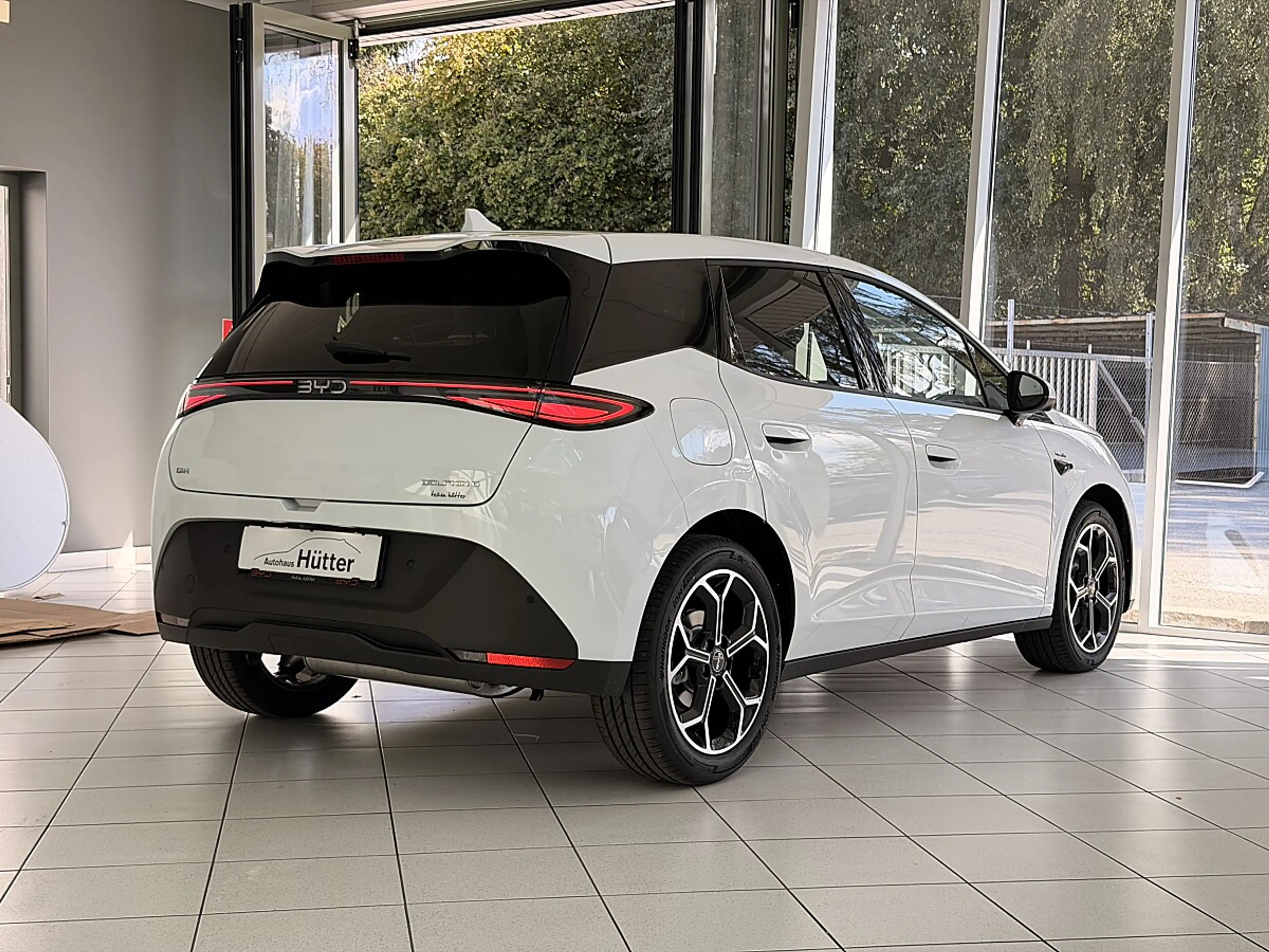 BYD Dolphin G DM-i PHEV 18,3kWh Comfort — photo 3