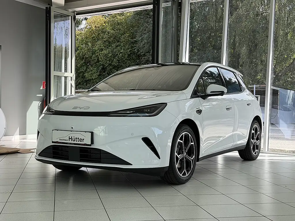 BYD Dolphin 0 из Европы — купить под ключ