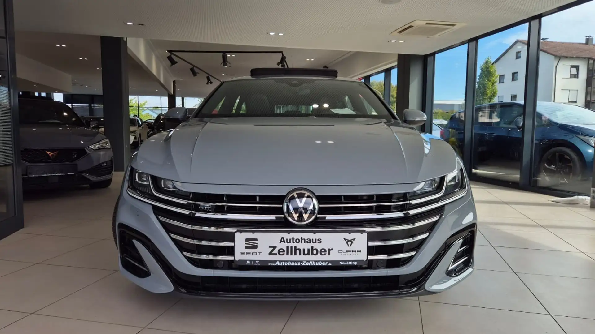 Volkswagen Arteon SB 2.0 TSI DSG R-Line *ACC*Pano*8fach* Gris - 2