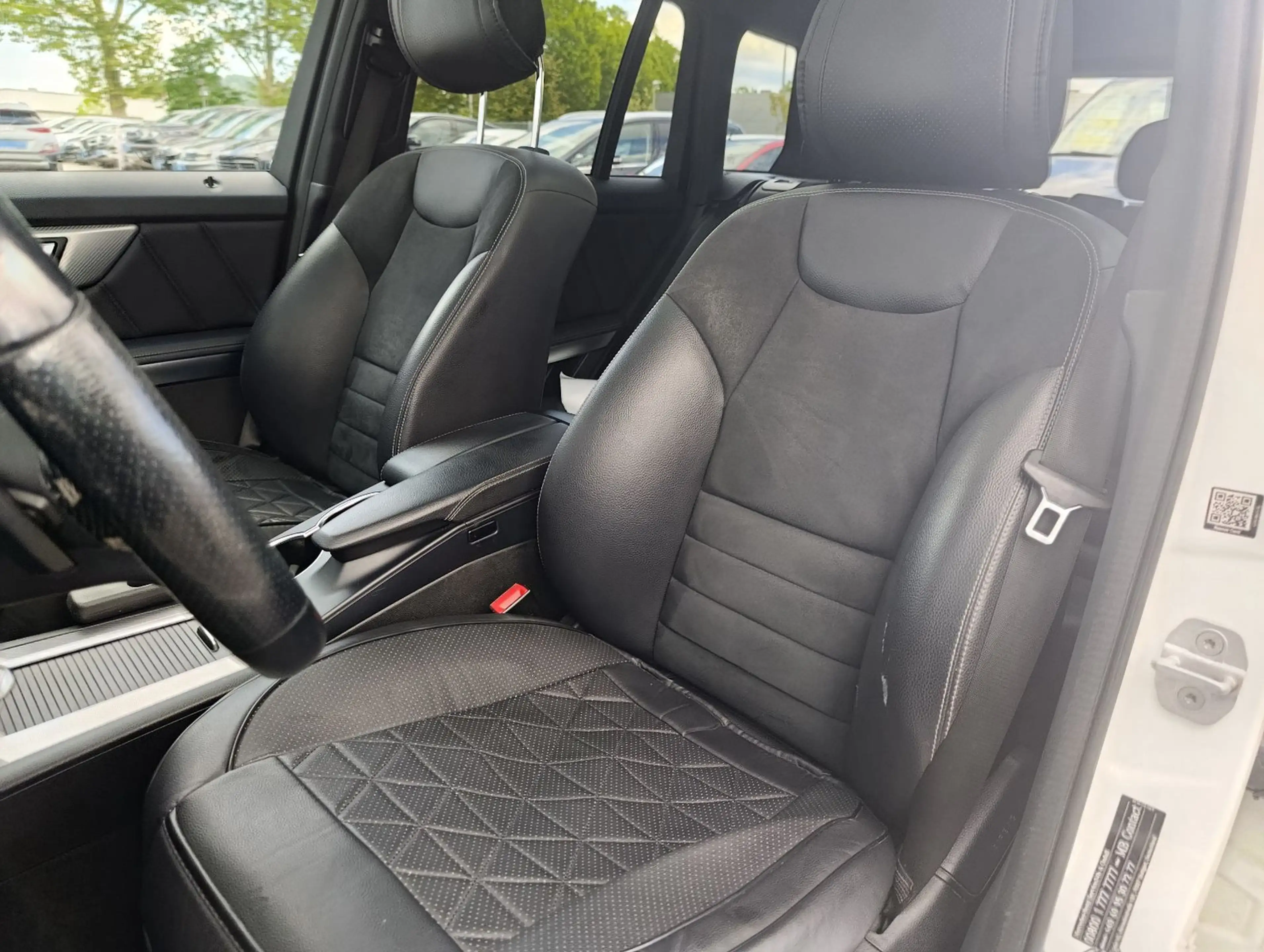 Mercedes-Benz GLK 250 CDI Xenon 4Matic Panorama Alcantara Navi — photo 14