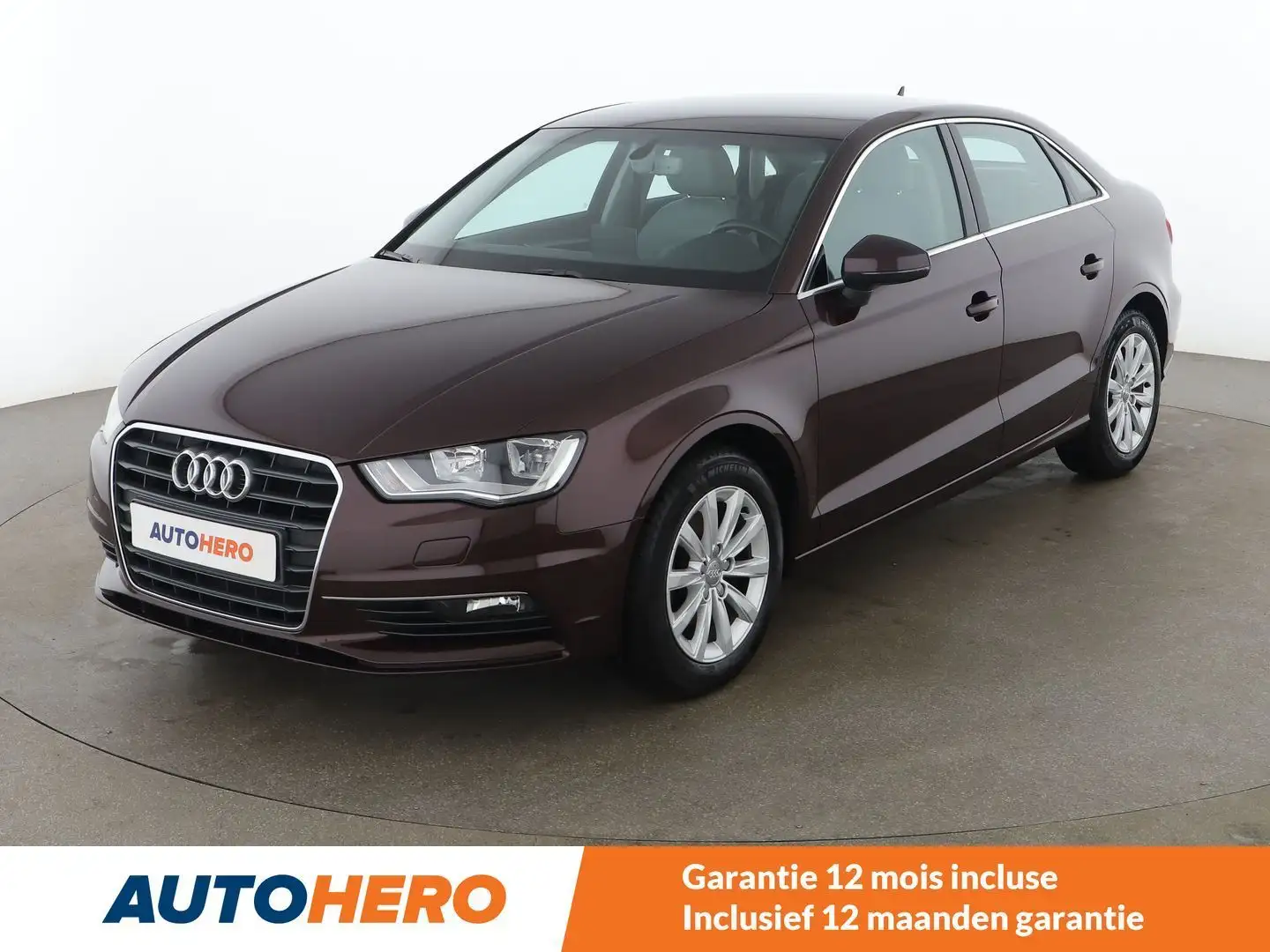 Audi A3 1.4 TFSI Attraction Rouge - 1