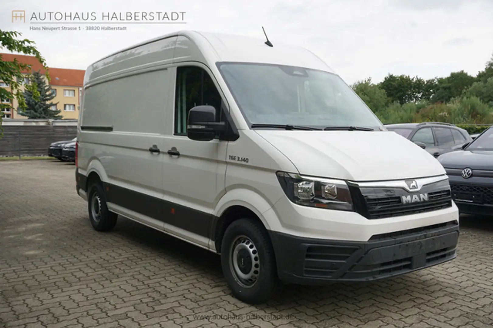 MAN TGE Kastenwagen 3.140 Hochdach/AHK/PDC/Klima Weiß - 1