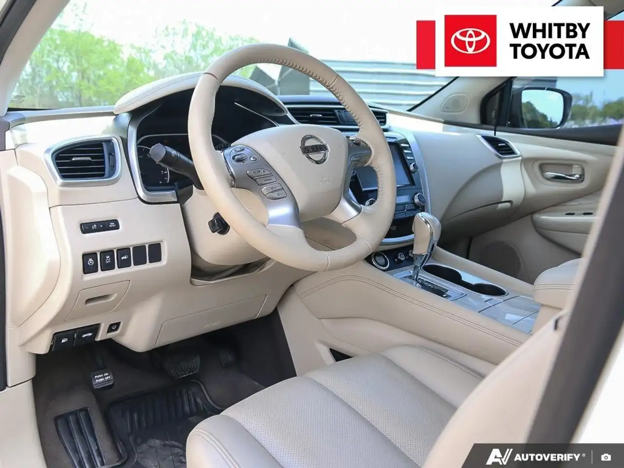 Nissan Murano снимка Nissan Murano