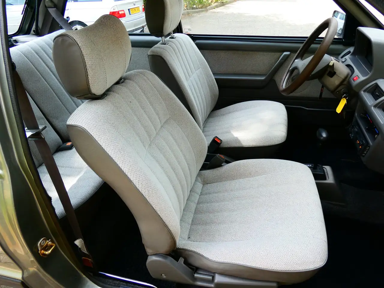 Nissan Micra 1.2 LX Automaat 115.000km. NAP UNIEK 2e eigenaar, foto 3