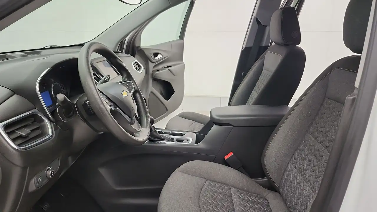 Chevrolet Equinox снимка Chevrolet Equinox