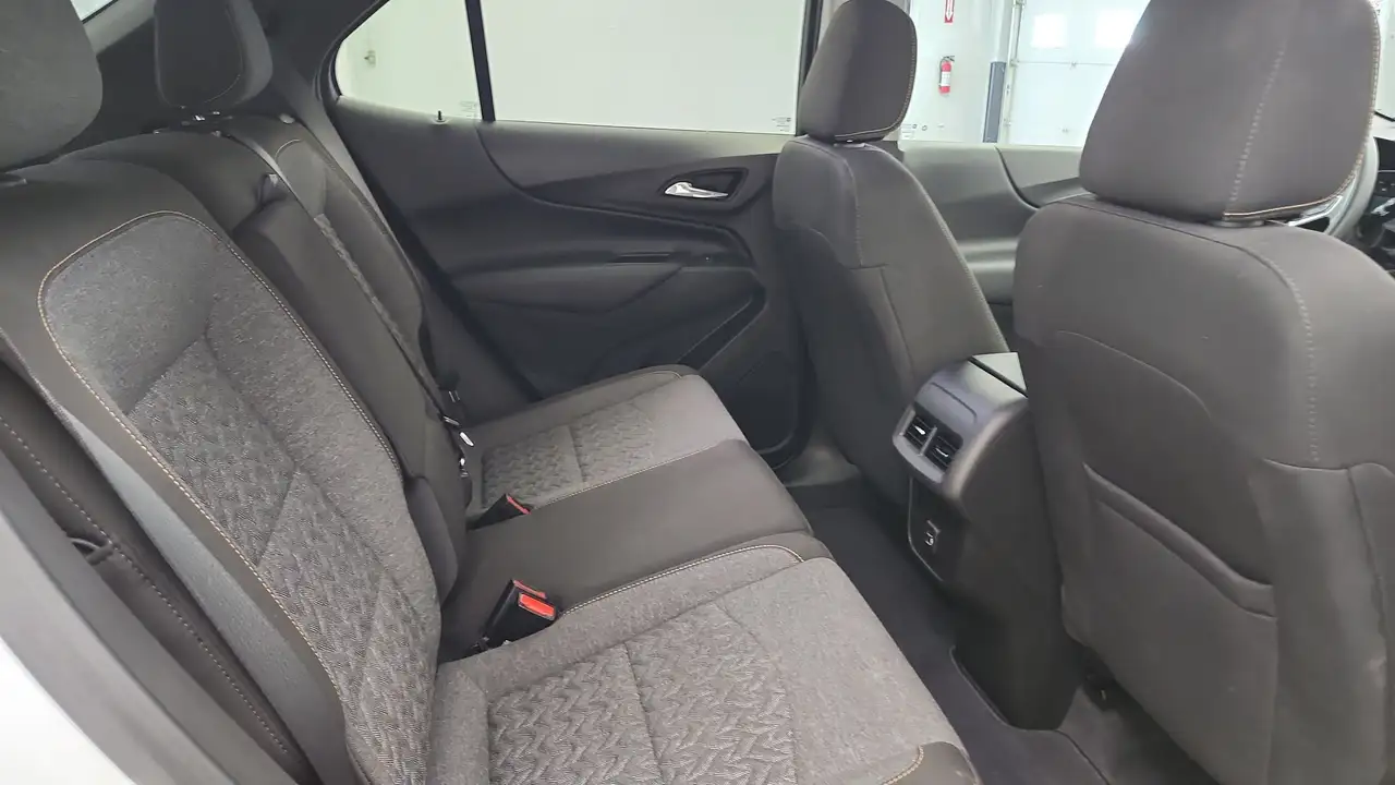 Chevrolet Equinox снимка Chevrolet Equinox