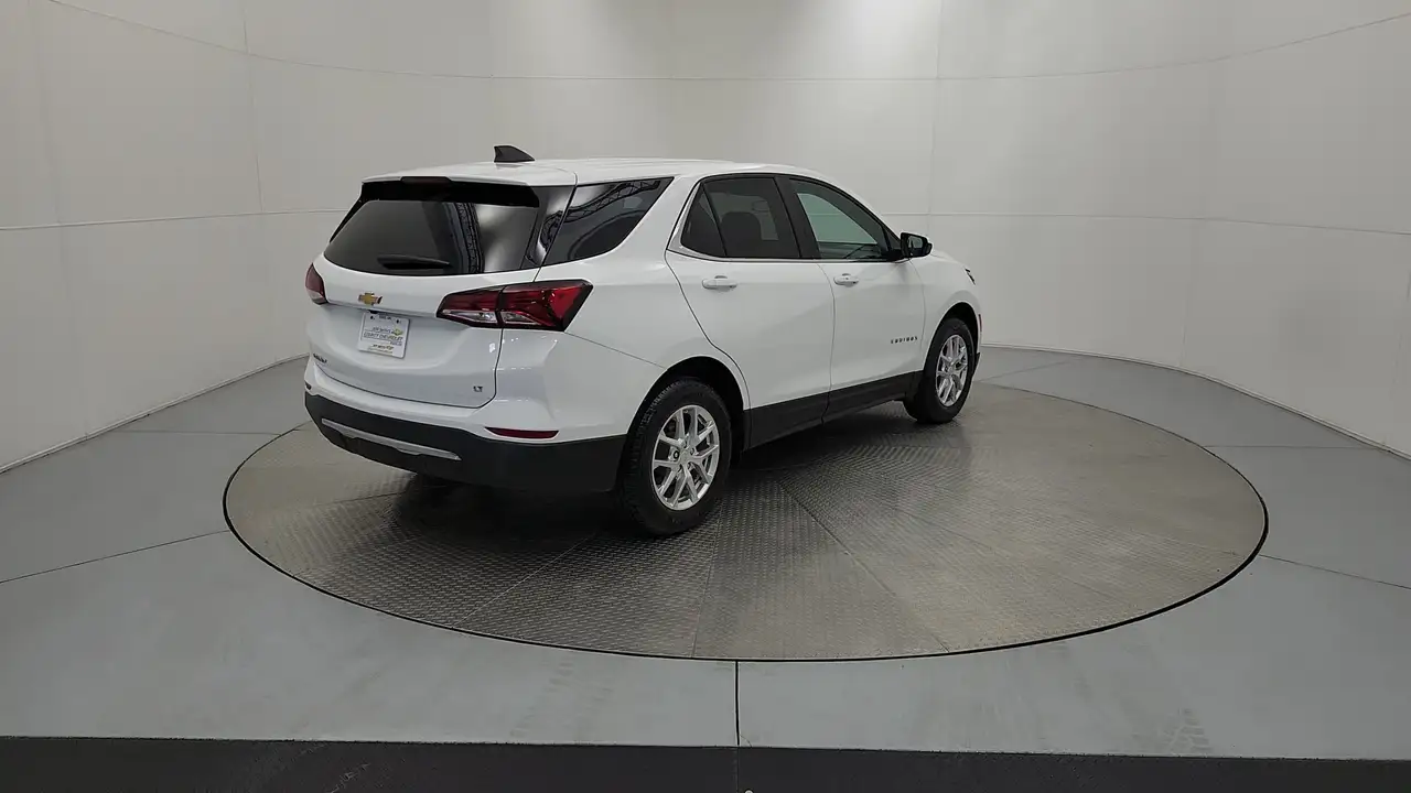 Chevrolet Equinox снимка Chevrolet Equinox