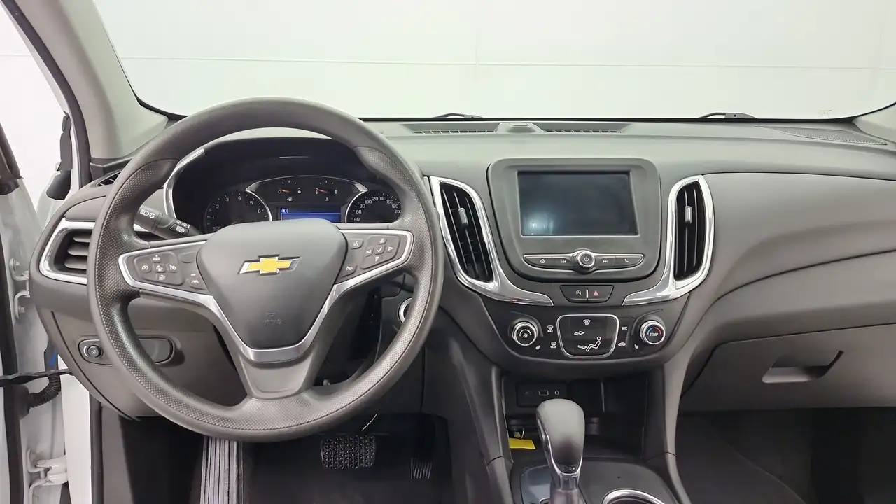 Chevrolet Equinox снимка Chevrolet Equinox