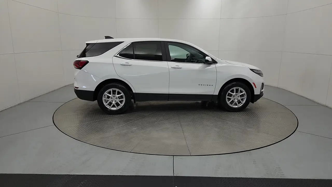 Chevrolet Equinox снимка Chevrolet Equinox