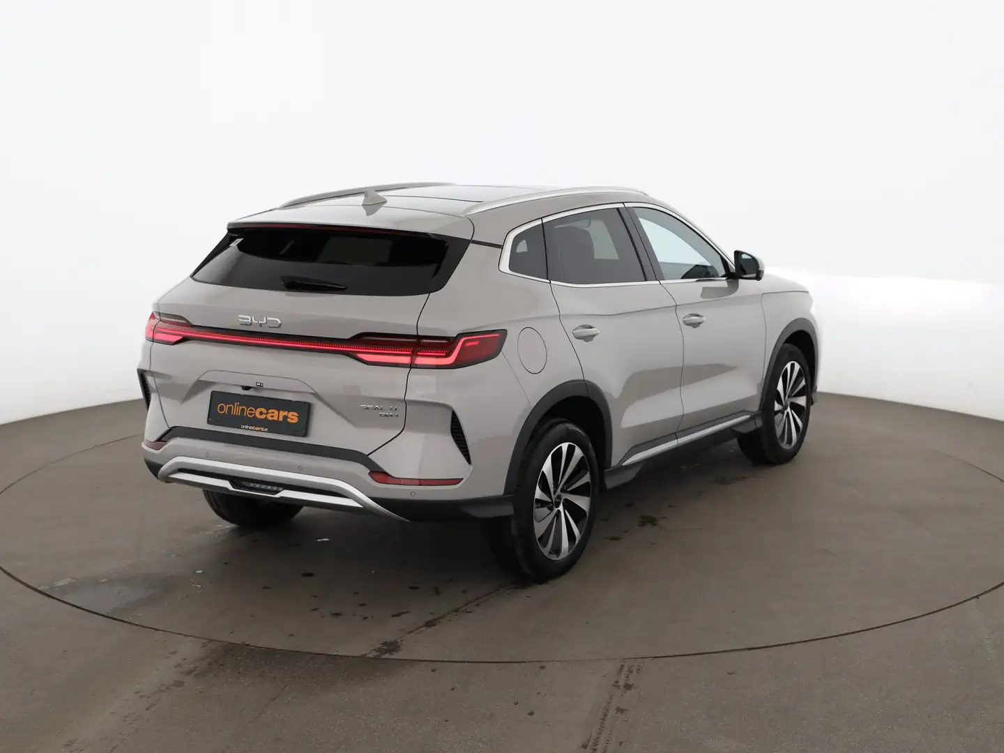 BYD Seal U DM-i 1.5 PHEV Boost 18kWh Aut LED 360-CAM Grau - 2