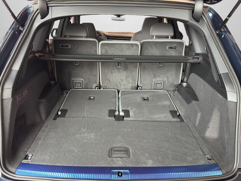 Audi Q7 SUV S line business TDI quattro 210 kW tiptro — photo 14