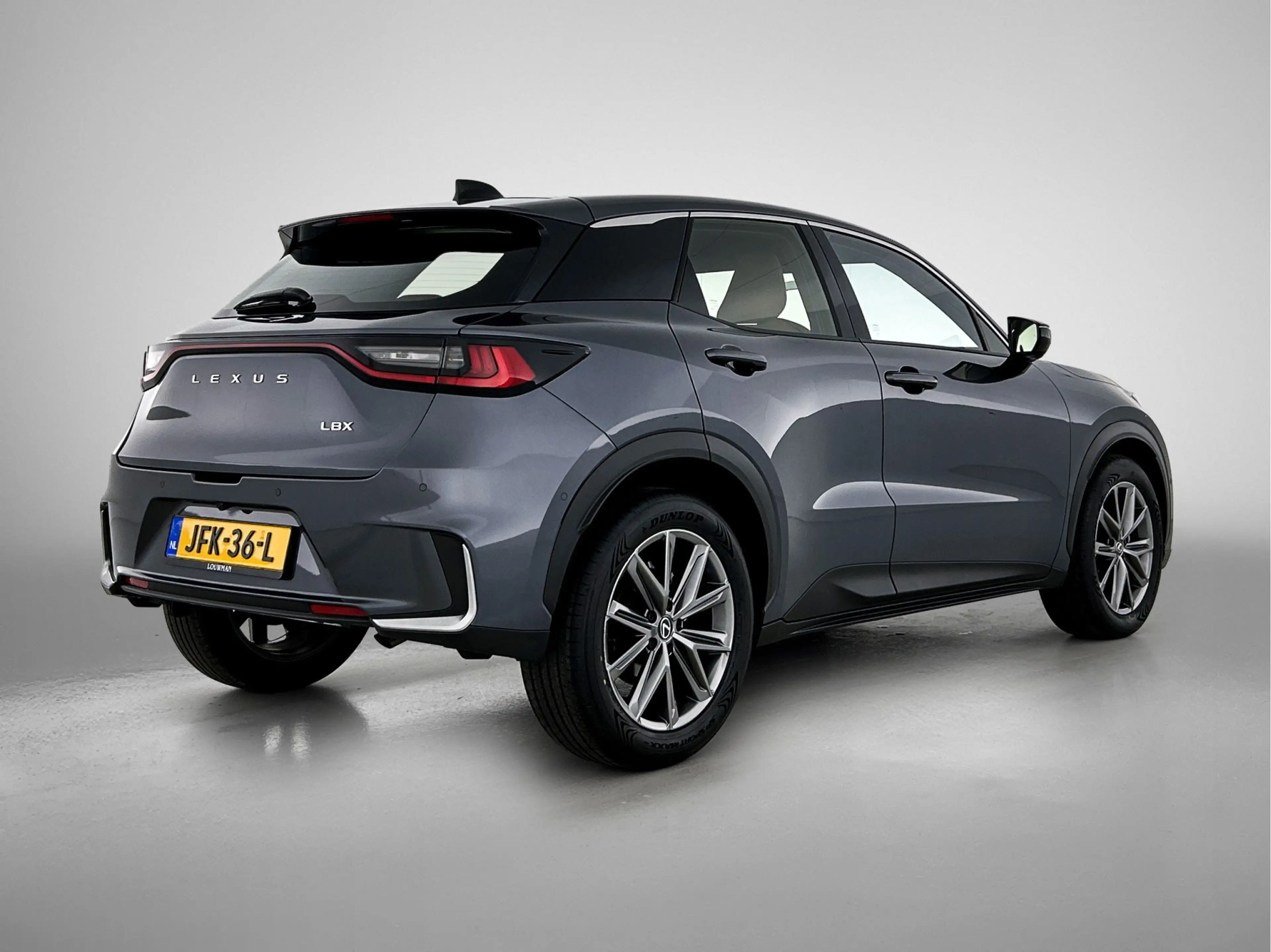 Lexus LBX Relax 2WD Advanced Pack | BTW voertuig | Mark Levi — photo 2