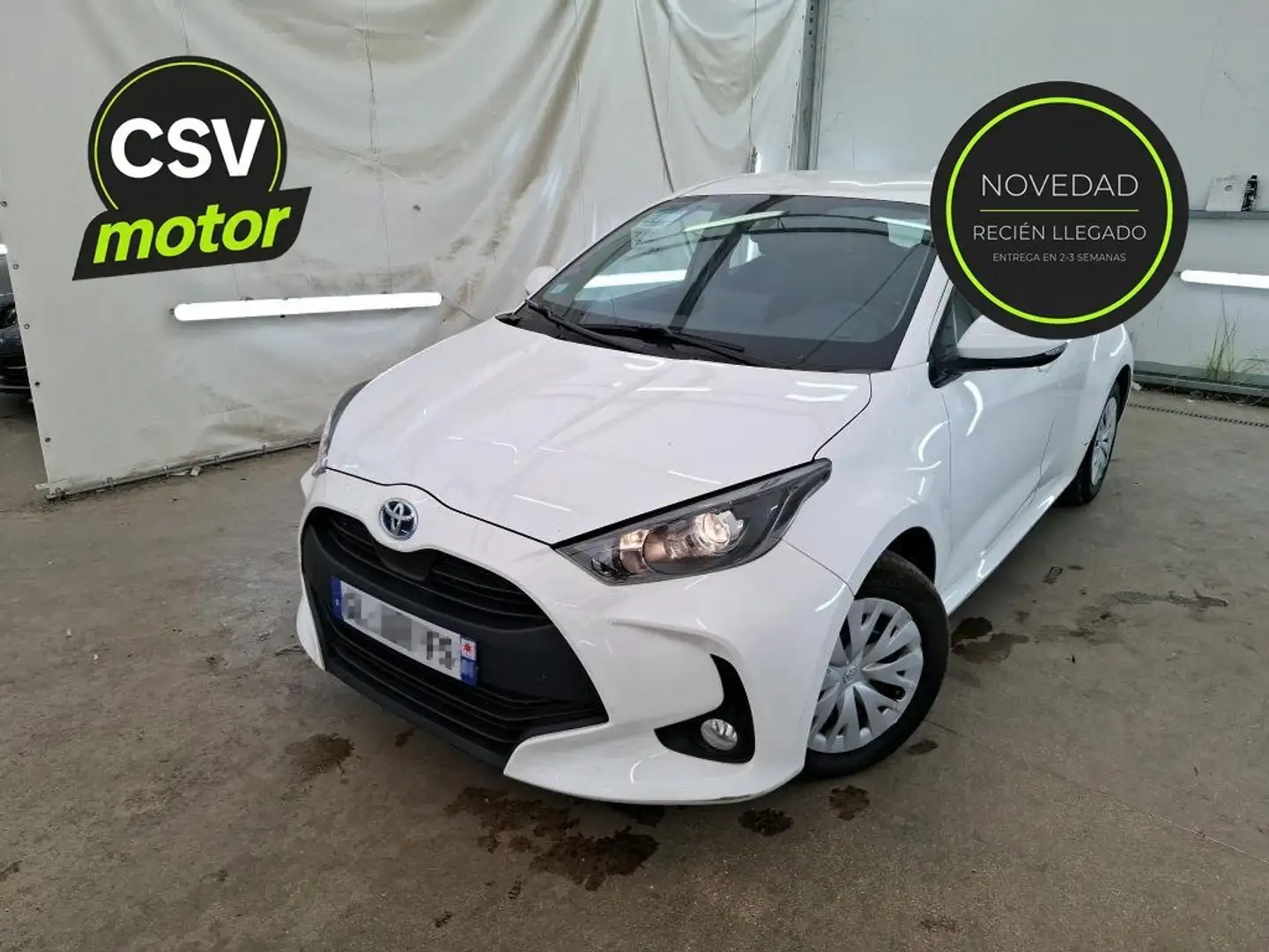 Toyota Yaris 120H 1.5 Business Plus - 1