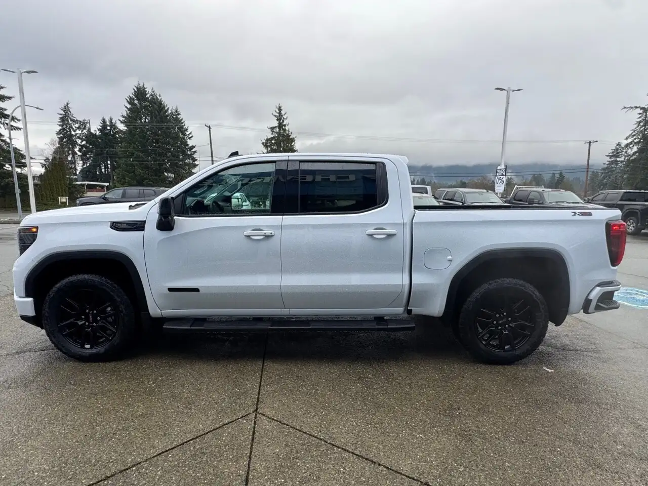 GMC Sierra 1500 снимка GMC Sierra 1500