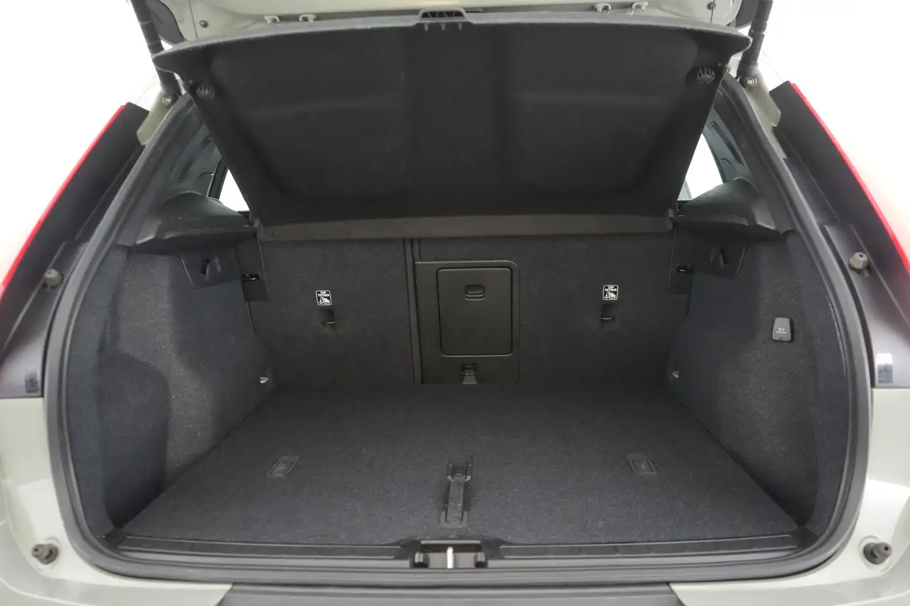 Volvo XC40 1.5 T2 Core LED GPS PDC CAM Carplay, миниатюра 21