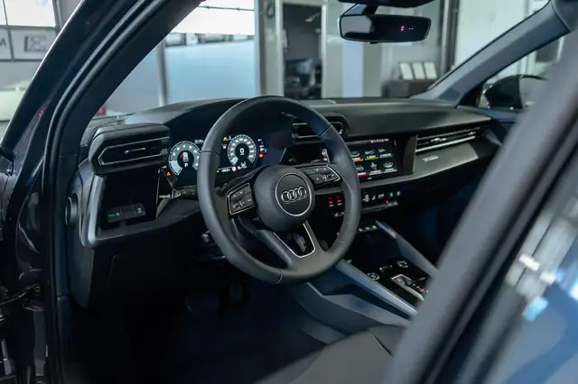 Audi A3 view 11